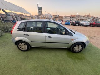 Ford Fiesta 2004