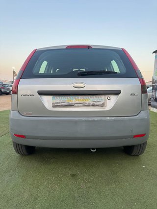 Ford Fiesta 2004