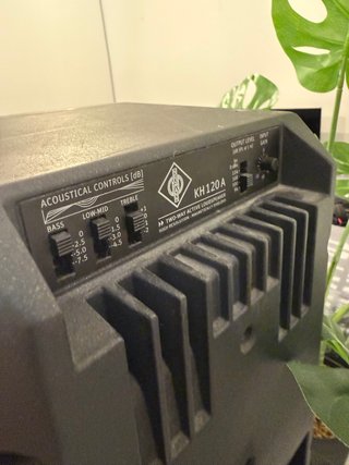 Coppia di monitor attivi Neumann KH 120 A