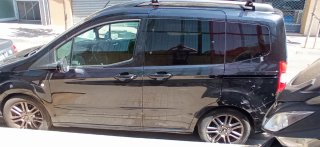 Ford E-Tourneo Courier 2019