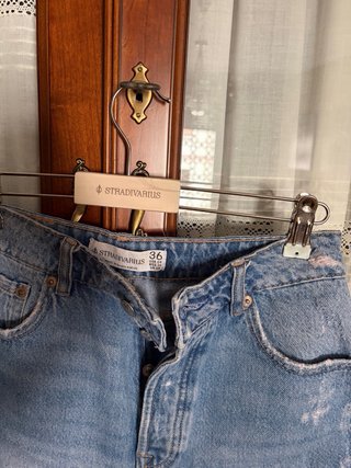 Shorts vaqueros Stradivarius