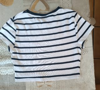 Camiseta Zara Rayas Blanca y Negra Talla XS
