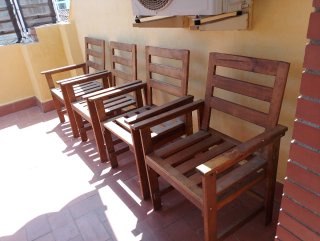 4 Sillas de Madera Artesanales