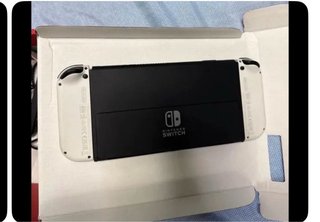 Nintendo Switch OLED Bianco
