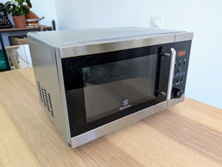 Microondas Electrolux Inox 20L Grill
