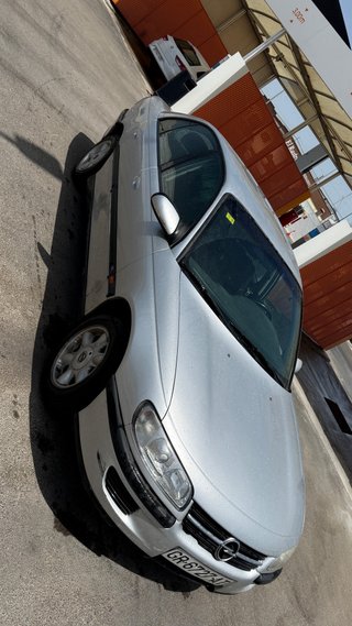 Opel Omega 1998