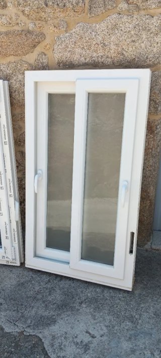 Ventana PVC Oscilobatiente y Corredera