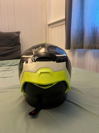 Casco Scorpion R1