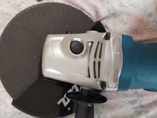 Radial Makita Grande usada una vez