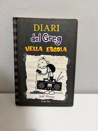 Lote 1 – Diari del Greg (català) — 4 llibres