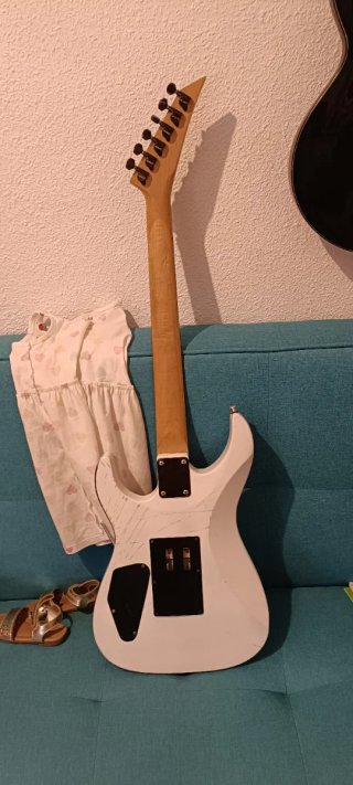 Guitarra eléctrica