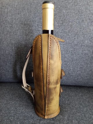 Funda para vino escanciador de cuero