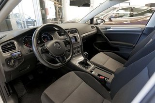 Volkswagen Golf   Advance 1.6 TDI 105cv BMT