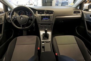 Volkswagen Golf   Advance 1.6 TDI 105cv BMT
