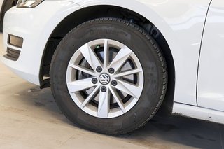 Volkswagen Golf   Advance 1.6 TDI 105cv BMT
