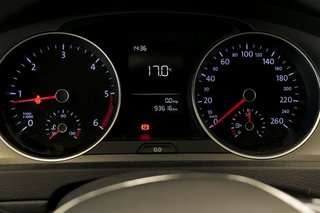 Volkswagen Golf   Advance 1.6 TDI 105cv BMT