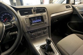 Volkswagen Golf   Advance 1.6 TDI 105cv BMT