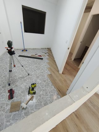 Instalación Suelo SPC Valencia.