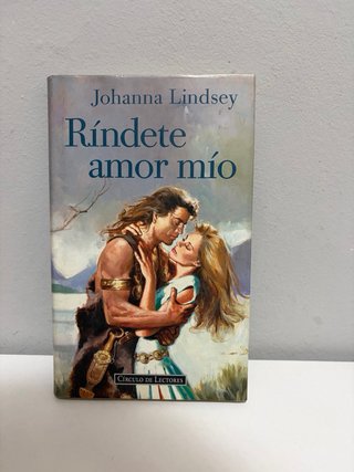 Lote 2 – Novela romántica/erótica femenina