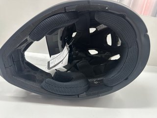 Casco integral negro