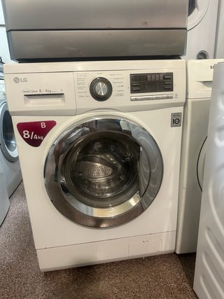 Lavadora y secadora LG 8kg Direct Drive