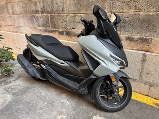 Honda Forza 125 Gris Falcon