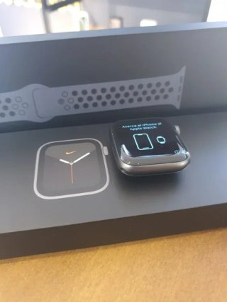 APPLE WATCH SERIES 6 (NIKE) 44MM GPS NEGRO BAT 100