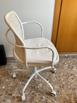 Silla de escritorio mimbre y metal