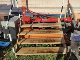 ESCALERA PARA MUELLES