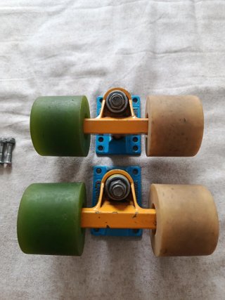 Ruedas y ejes de patinete/skate