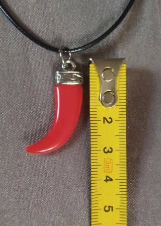 Collar Colgante Cuerno Rojo Amuleto