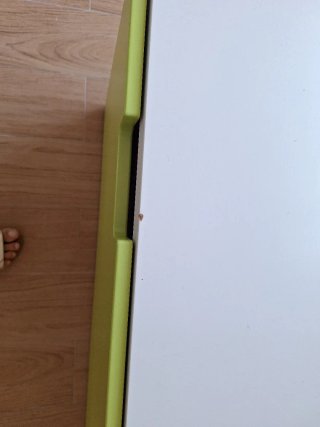 Baúl de almacenaje infantil verde y blanco