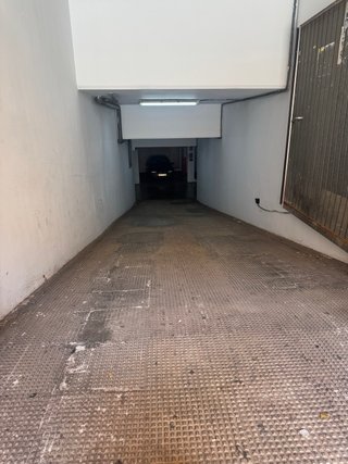 Alquiler plaza de garaje en calle Vicente Andres 1