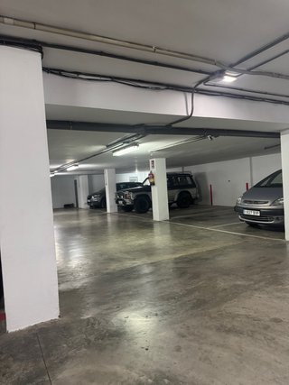 Alquiler plaza de garaje en calle Vicente Andres 1