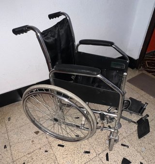 Silla de ruedas plegable Stagi 40cm
