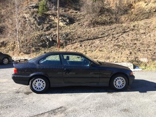 BMW Serie 3 318is E36 Coupé 1994