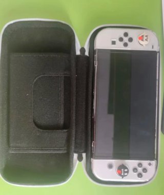 Nintendo Switch OLED + Mario Kart 8 + Super Mario Bros.