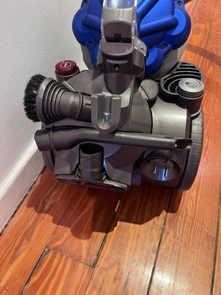 Aspirador Dyson DC19
