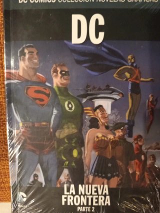 PRECINTADOS La nueva frontera de Darwyn Cooke