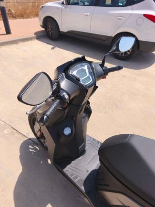 Kymco Agility 125cc Marrón/Gris