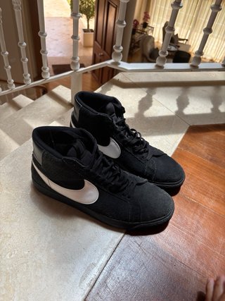 Nike Blazer Mid de ante (suede), en color negro