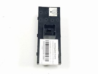 MANDO ELEVALUNAS DELANTERO IZQUIERDO VOLKSWAGEN VOLKSWAGEN TOUAREG (7LA) 2002-2007