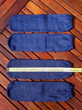 Antifaz, almohada hinchable y calcetines viaje X2