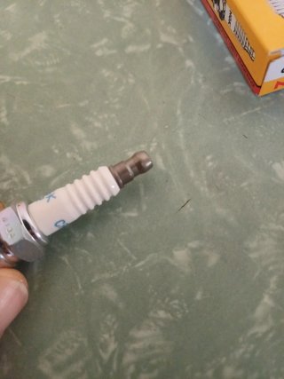 4 candele NGK CR9EB