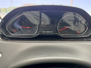 Peugeot 208 1.2vti 82cv 75.000 KM