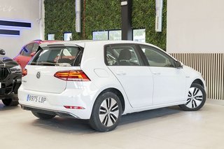 Volkswagen Golf   e ePower 100 kW 136CV