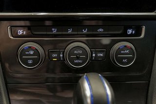 Volkswagen Golf   e ePower 100 kW 136CV