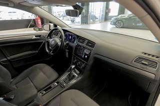 Volkswagen Golf   e ePower 100 kW 136CV