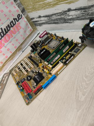 Placa Base ASUS P5GD2 + CPU + 4GB RAM