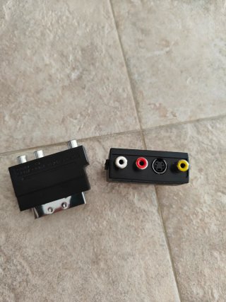 Adaptador Euroconector a RCA/S-Video